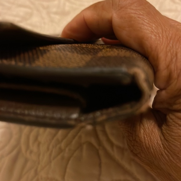 1361 Louis Vuitton Brown Damier Long Wallet - Picture 9 of 16